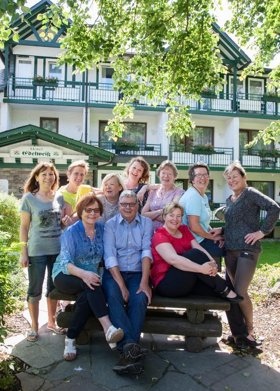 Hotel & Ferienappartements Edelweiss Willingen  Exteriör bild