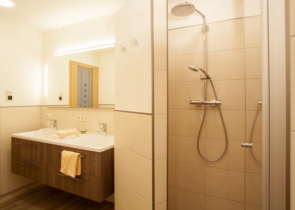 Hotel & Ferienappartements Edelweiss Willingen  Exteriör bild